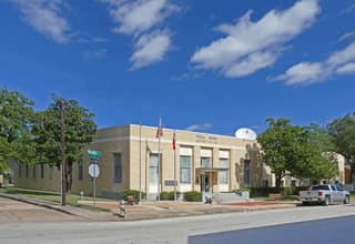 The old Federal Building and post office on West Defee Avenue, downtown Baytown