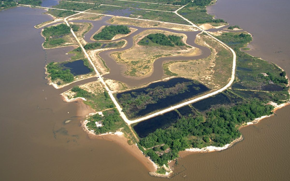 Baytown Nature Center, SWA Group - Tom Fox, 1997
Article: Baytown Nature Center