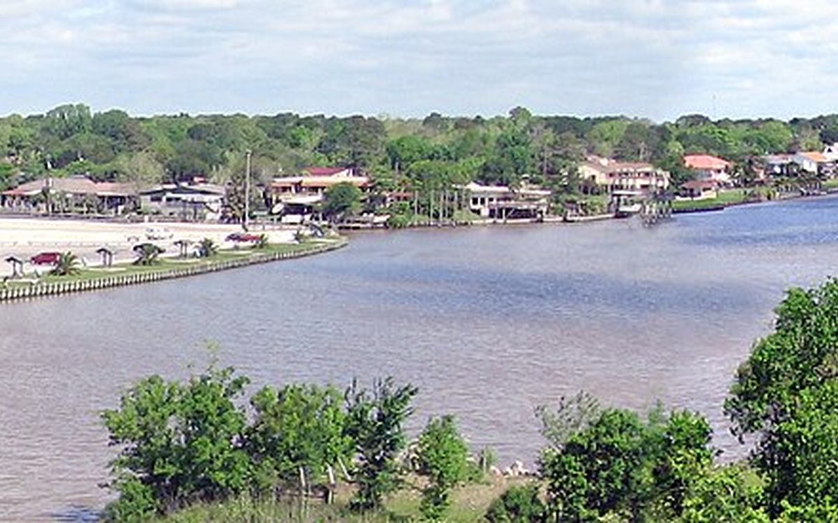 Cedar Bayou looking towards Roseland Park, Baytown, Texas
