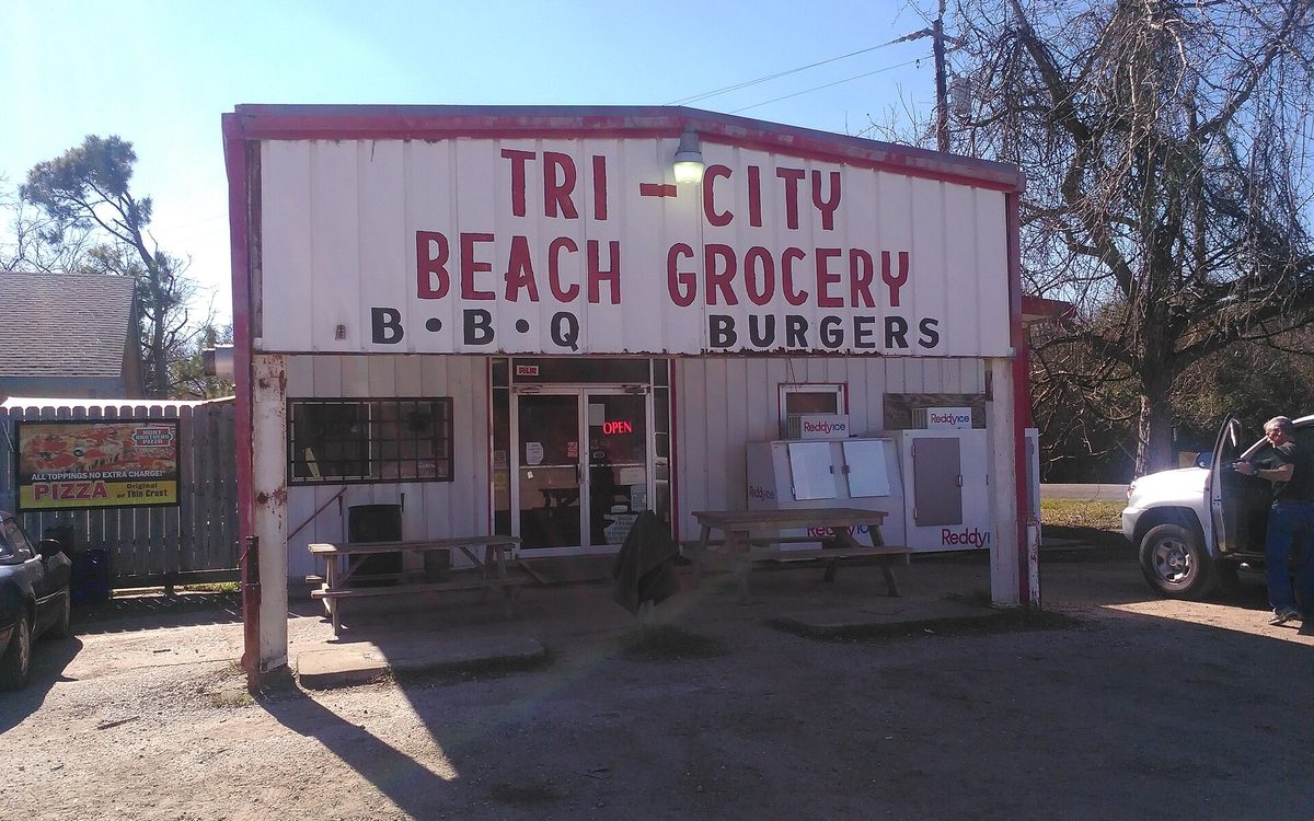 Tri-City Beach Grocery - 6100 Tri City Beach Rd, Baytown, TX 77523 - In the City of Beach City, TX